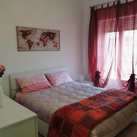 Attico Con Terrazzo Relax Leilighet Ladispoli Eksteriør bilde