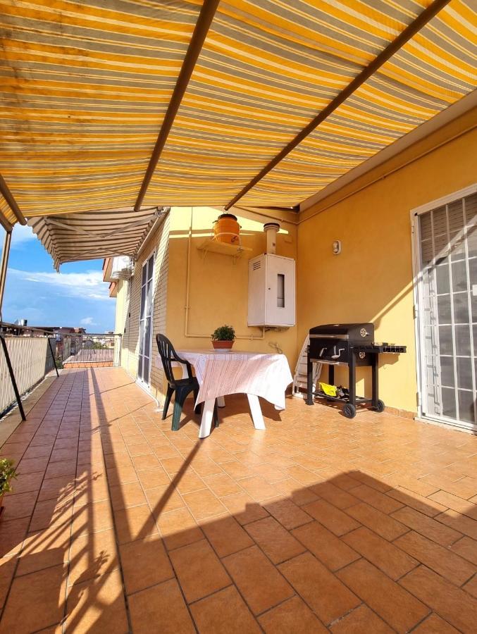 Attico Con Terrazzo Relax Leilighet Ladispoli Eksteriør bilde