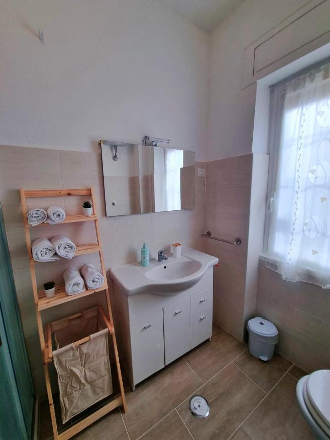 Attico Con Terrazzo Relax Leilighet Ladispoli Eksteriør bilde